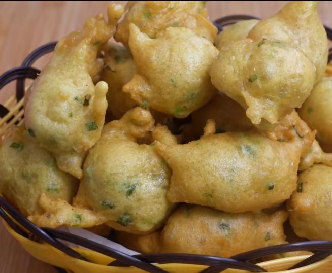 The egg bubble method is simpler than fried dough sticks. It does not knead or roll the noodles. It is noisy and delicious.