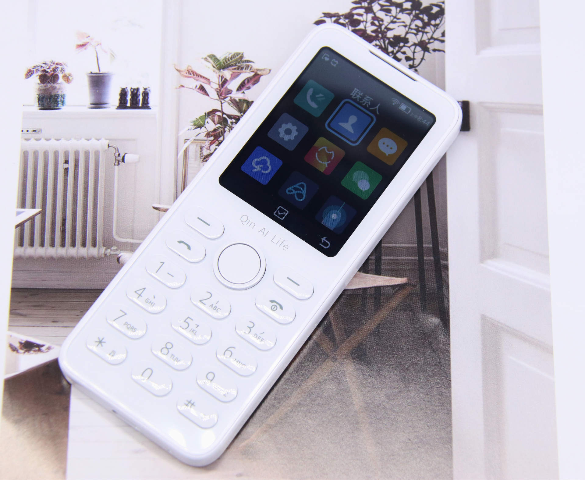 简单纯粹、小而精致，多亲AI电话F21s,自带潮流属性