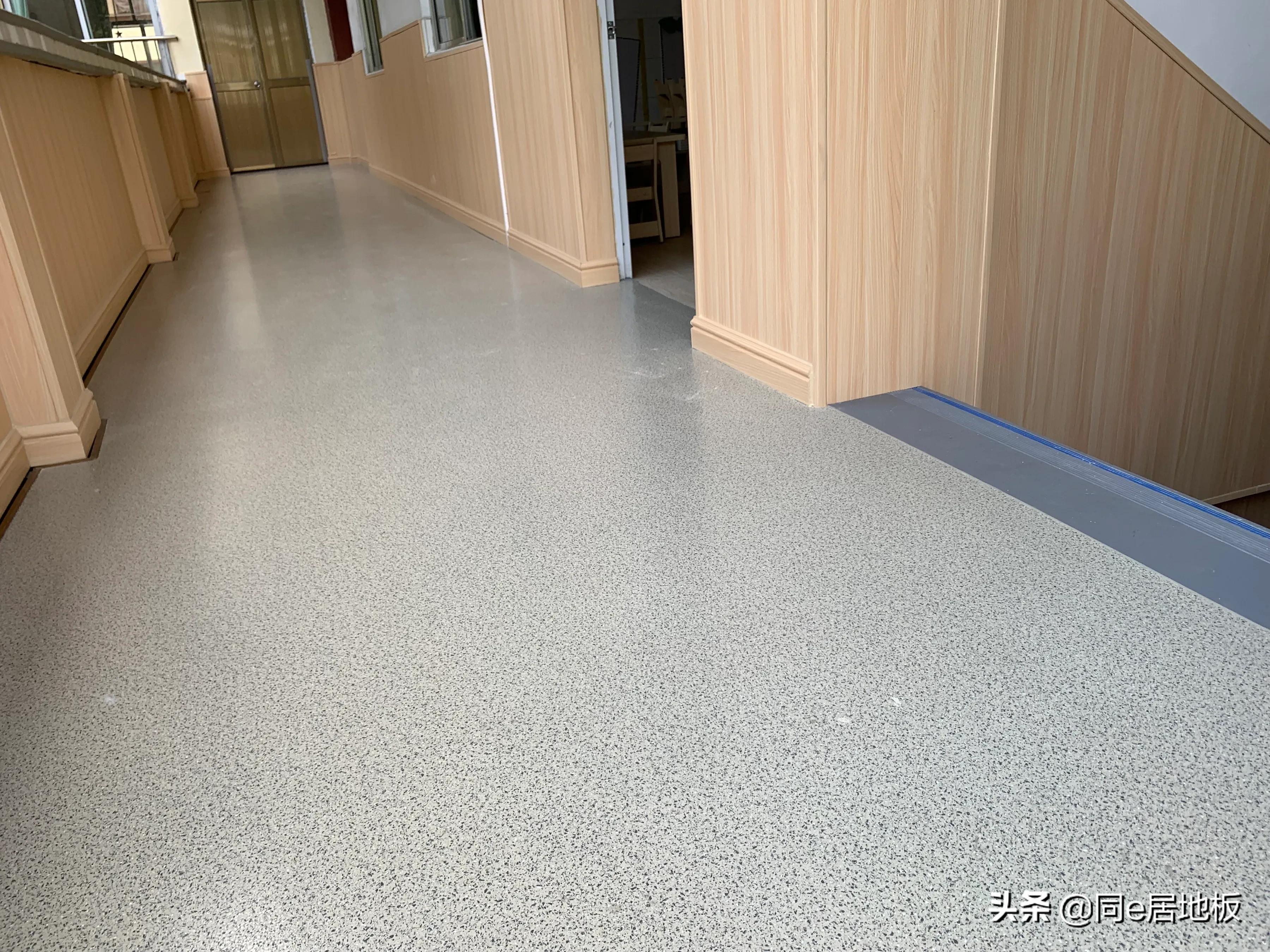 新塘新星幼儿园楼梯走廊pvc胶地板工程案例