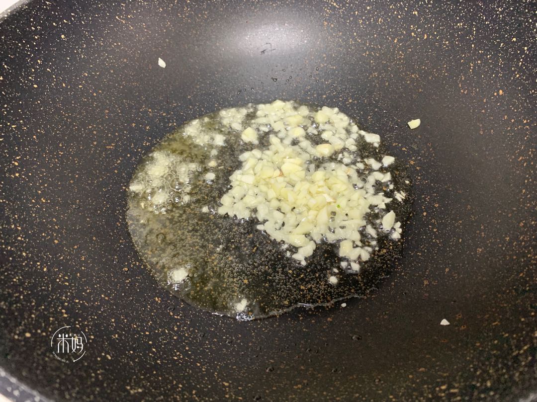 图片[8]-虾仁蘑菇炒西兰花做法步骤图 低脂低热量多吃也不胖-起舞食谱网