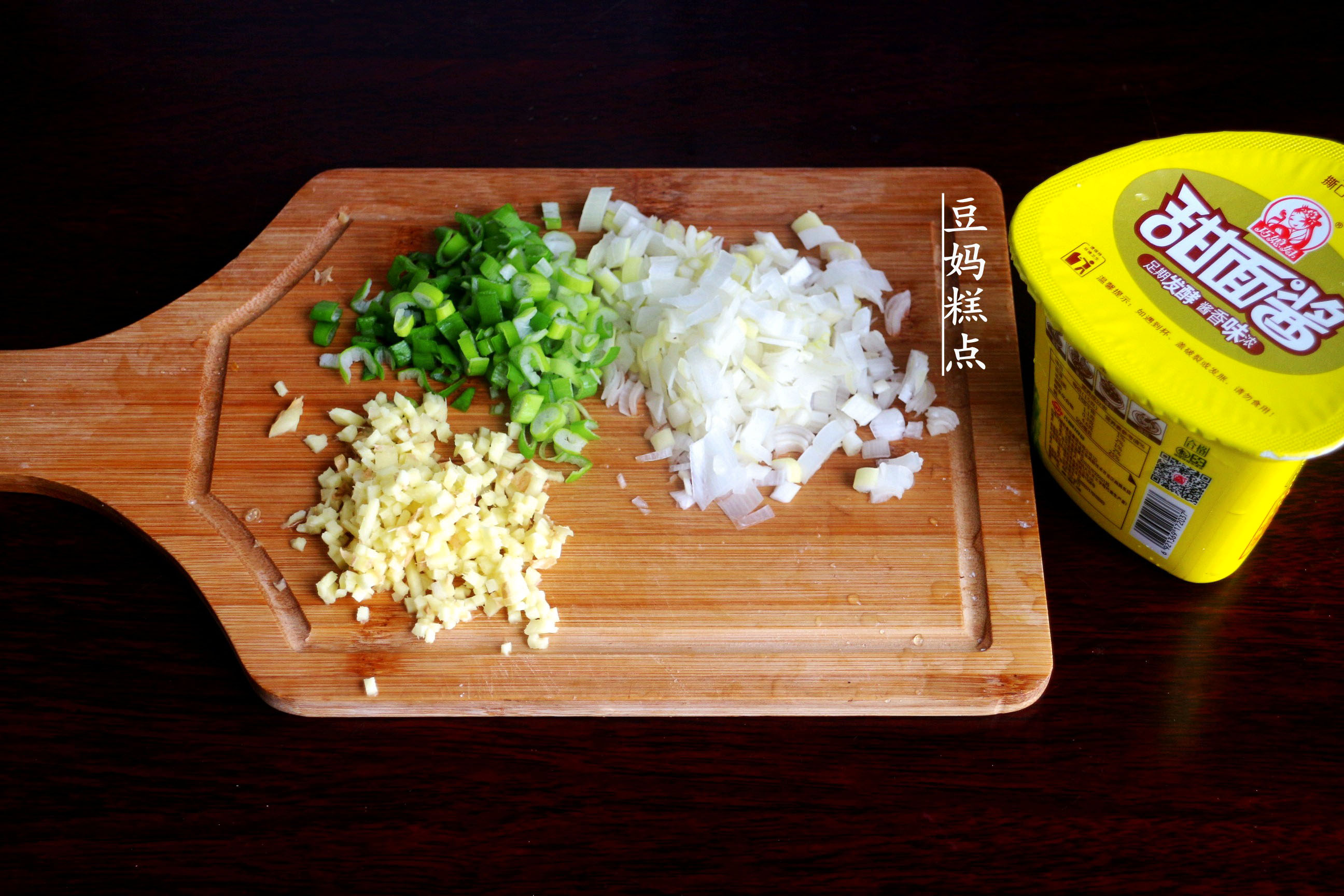 每年過年，我家必做的“醬肉包”，香濃味美，孩子搶著吃