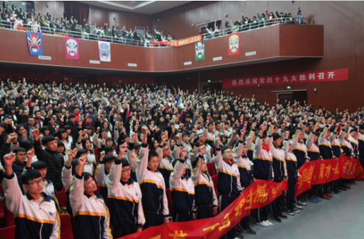 女生毕业后“收入最高”的专业，软件工程排第一，就业发展前景好