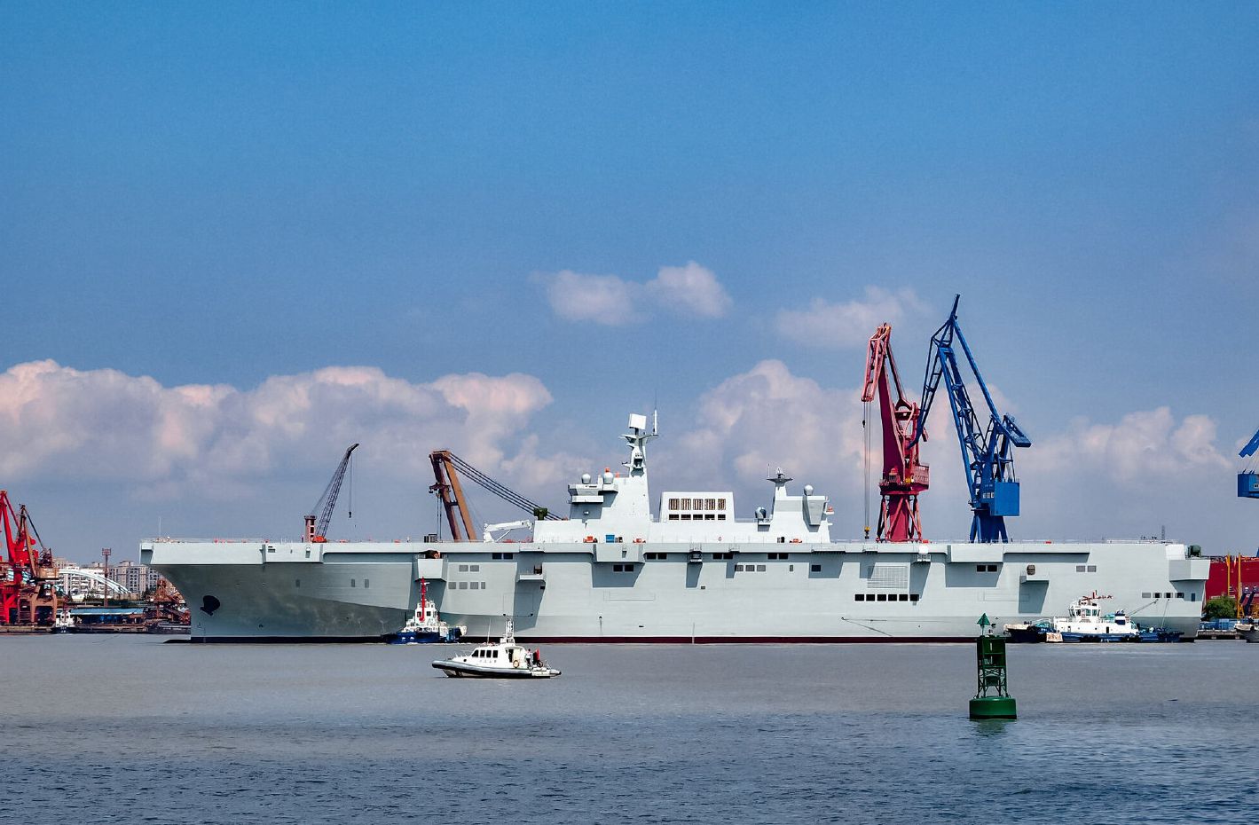 预测到2025年中国海军的真实实力，新航母服役，驱逐舰力量创记录