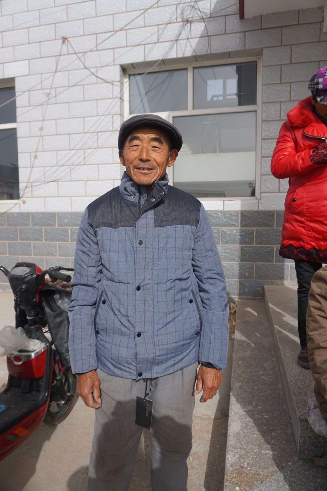 张家口捐赠棉衣圆满收官｜鱼鳞病家庭棉衣捐赠活动继续