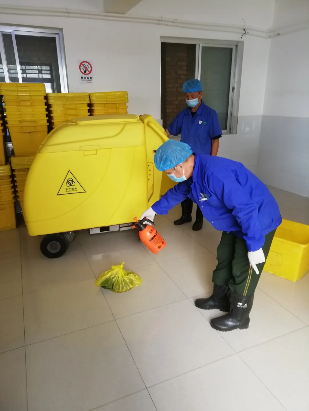 渭南市妇幼保健院举办医疗废物泄露应急处置演练