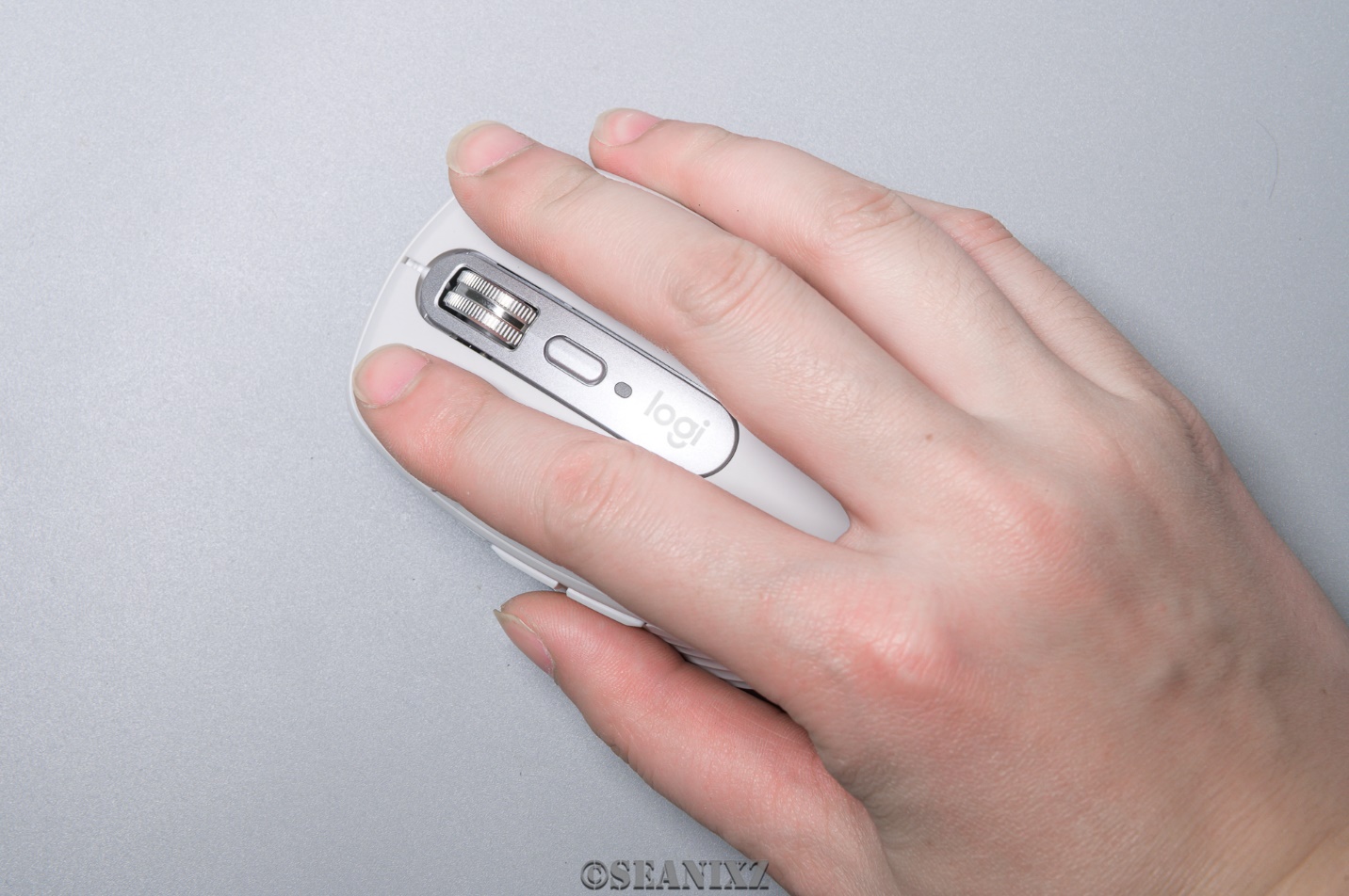 你会一直换办公鼠标直到遇到它：罗技MX Anywhere 3