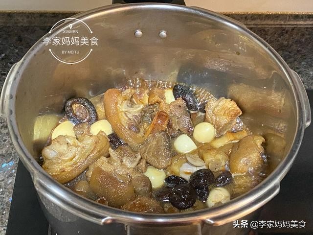 After the cold dew, the weather turns cooler, so you can eat this meat more for your family, nourish your stomach, and have a healthy diet