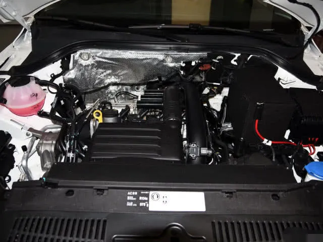 大众发飙了，新车搭2.0T，怒降到13.64万，定要打