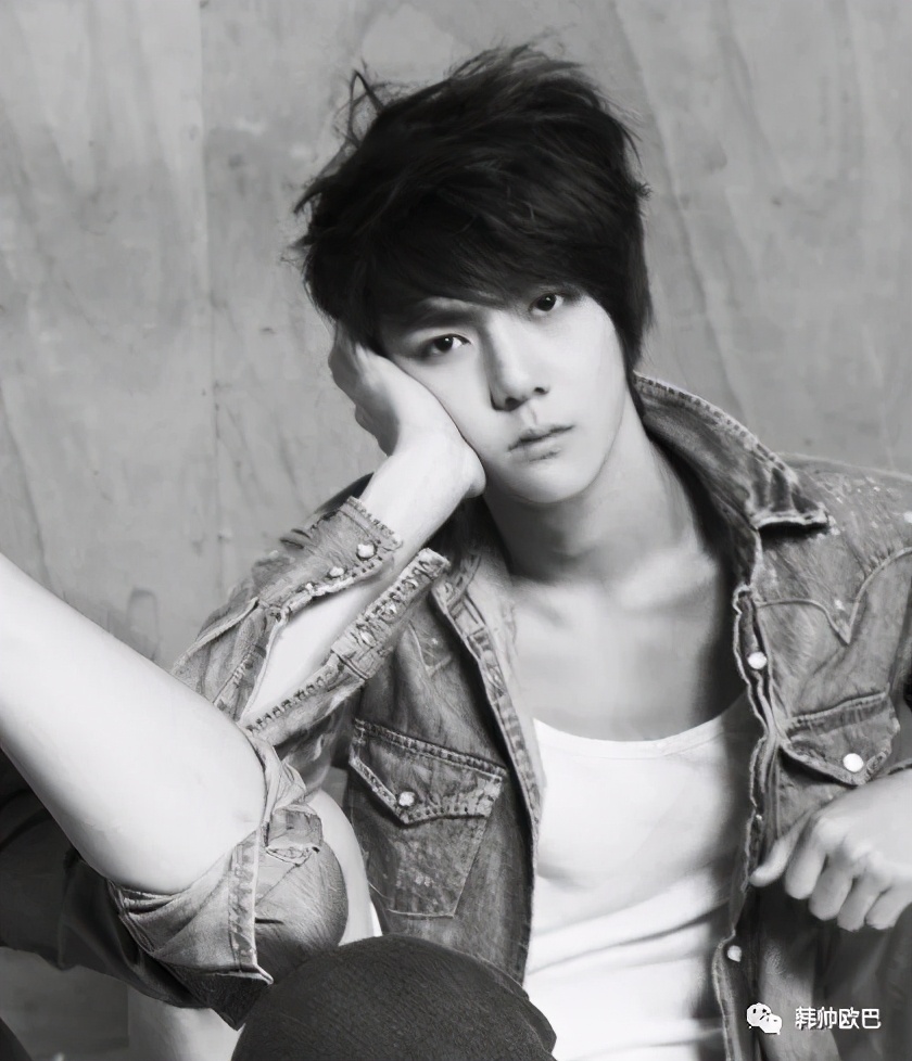 现在来重新看看出道初期的exo吧,都是青涩的少年啊