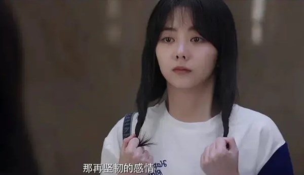 凌霄生日宴变鸿门宴，尖尖被气哭，李爸被羞辱！压根没邀请子秋？