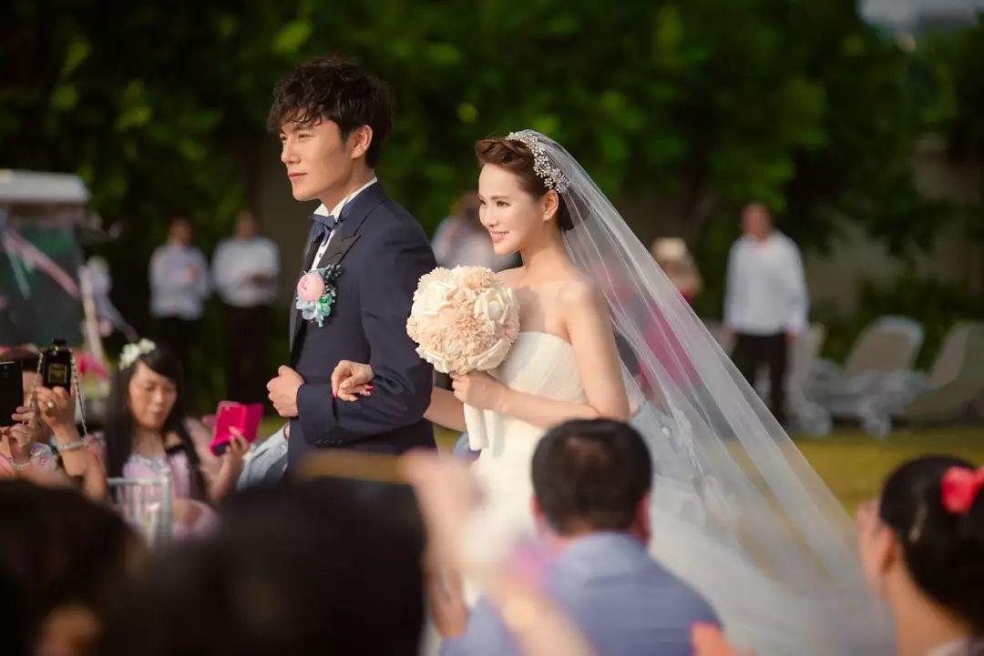 Huang Yi speaks pair of women are married to the bridal sedan chair on Qin Hao, yi Nengjing front is answered rancor, whose blame is? 