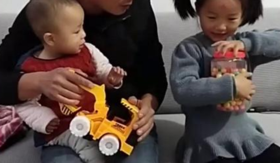 �生了老二，我越來越厭煩老大�，二胎媽媽深夜哭訴，引無數共鳴