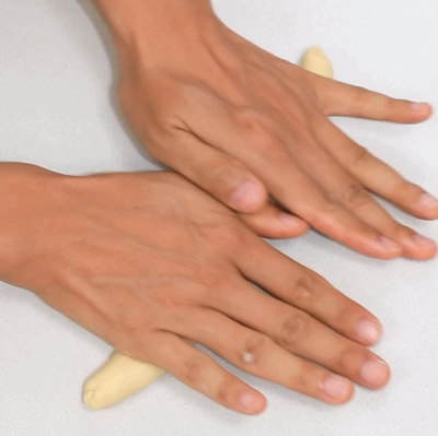 爱吃肉的一定要试试这款面包，咬上一口满满的肉块，幸福感爆棚