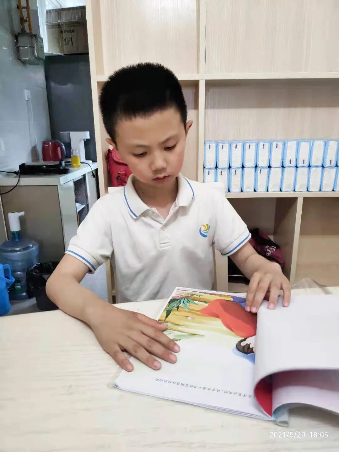 家校共育，创书香环境丨双流区特殊教育学校开展班级阅读活动