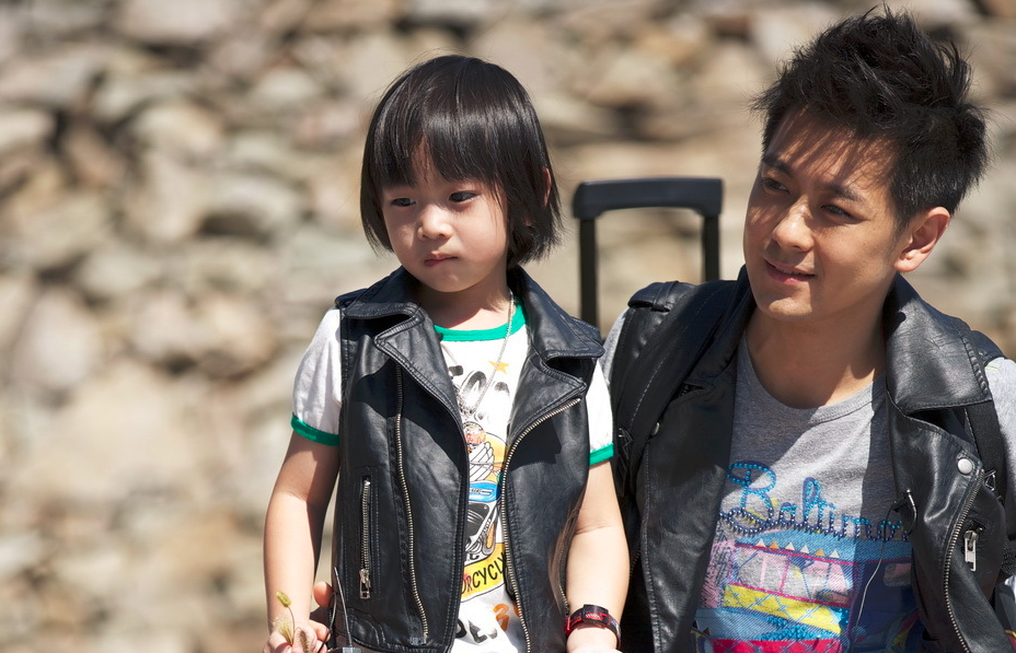 “男神”张亮困局：从红极一时，到“失业”，