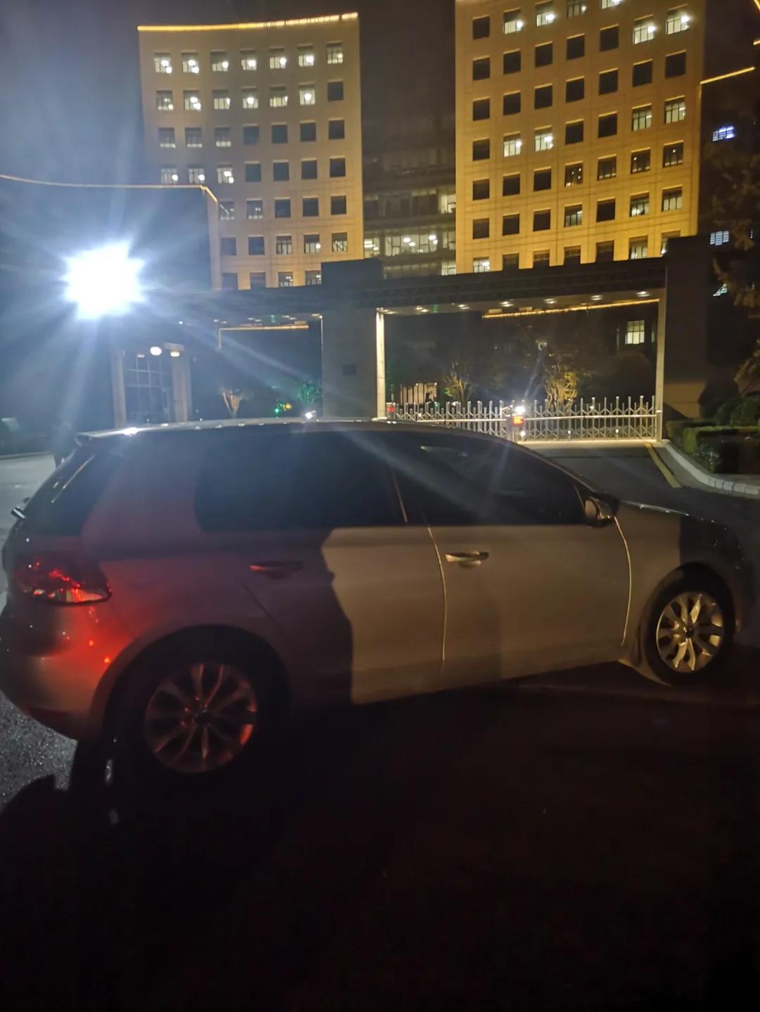 城市通勤家用代步，这款经典两厢高6真是明智的选择