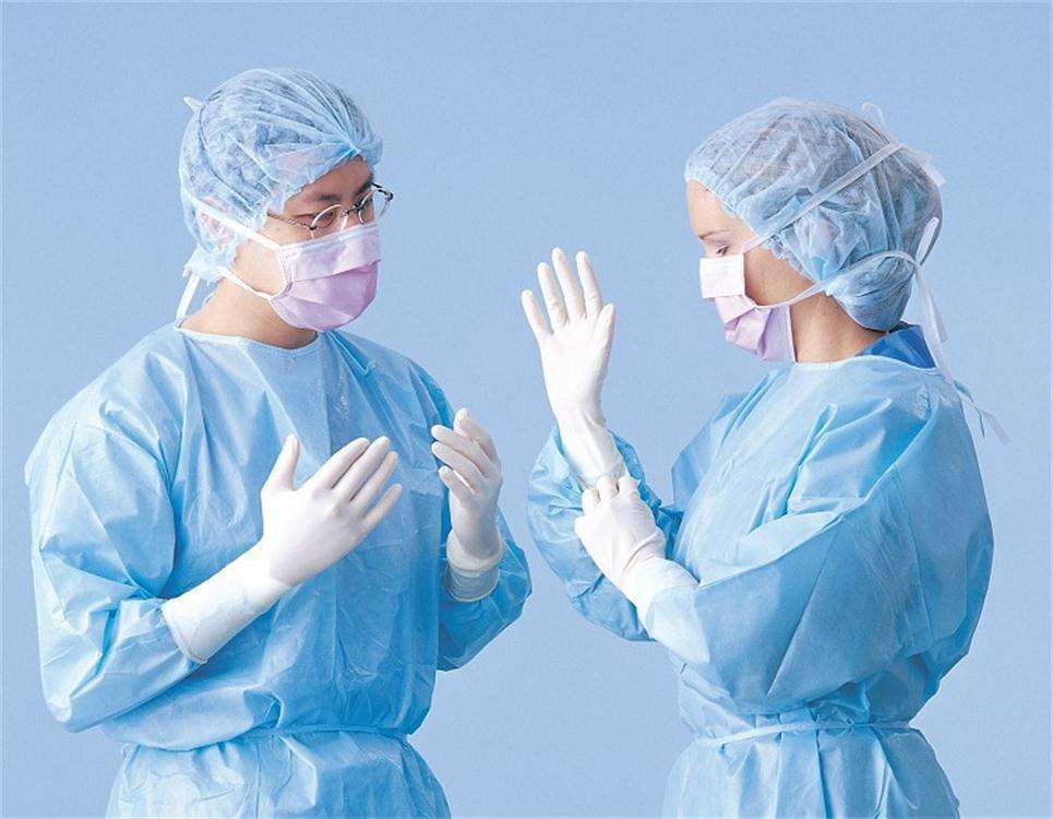 澳大利亚某超市避孕套被抢光，用来替代手套，以抵御新冠病毒