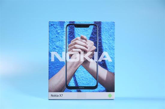 蔡司认证+骁龙710！Nokia X7手机评测