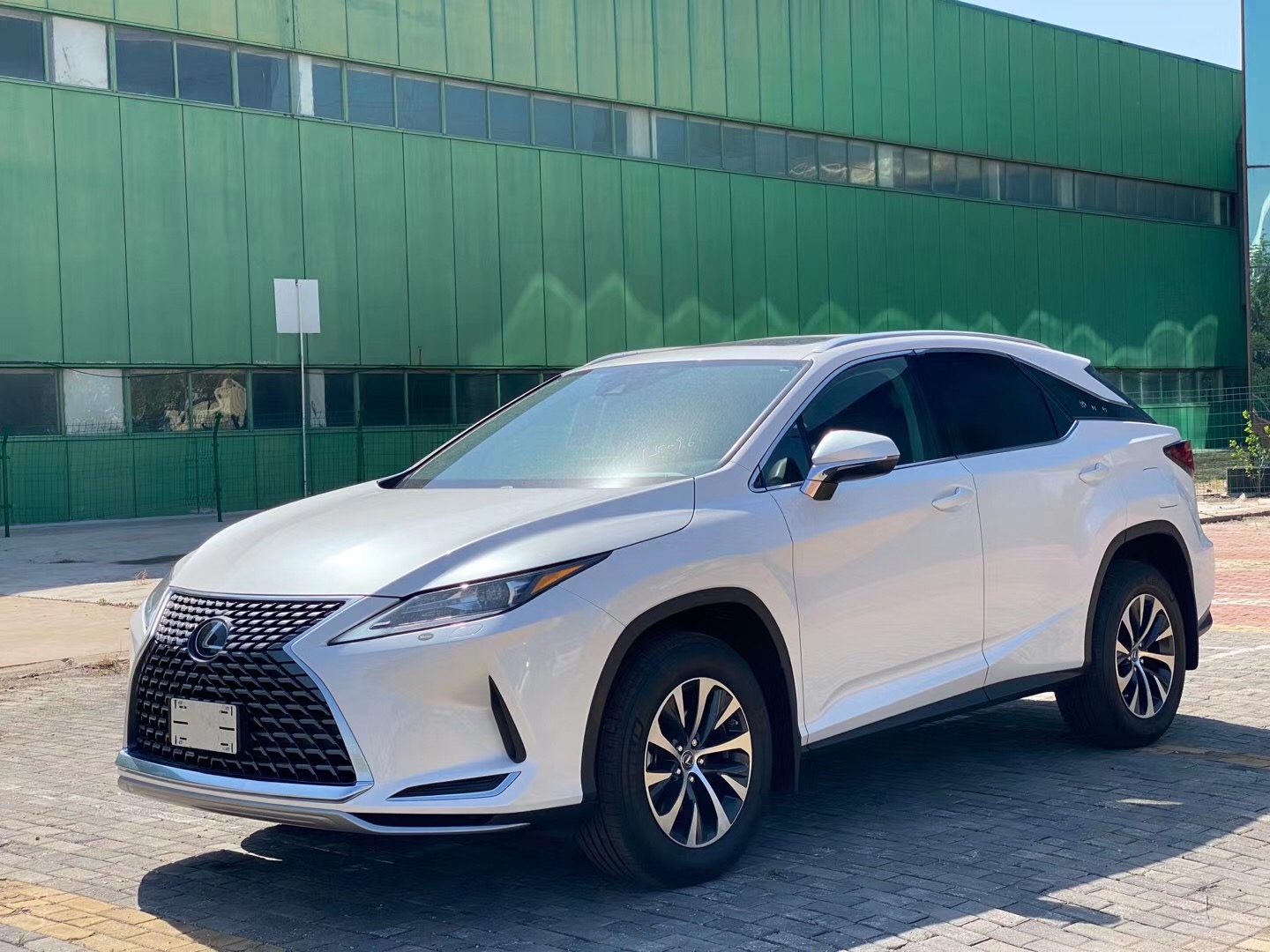 平行進口加版雷克薩斯rx350標準型現車報價