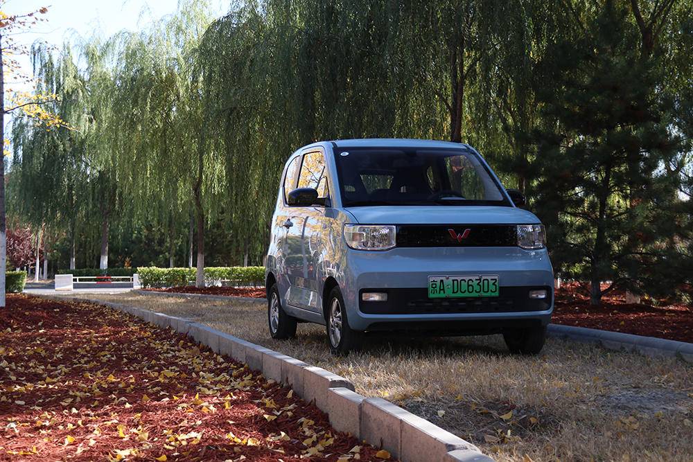 3万元收割超高回头率，五菱宏光MINI EV“超体验”