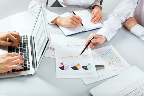 讲解企业网站建设要点是什么，怎样实现客户不请自来呢？