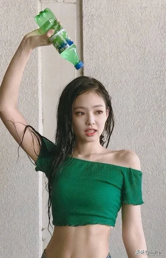 又爆粉墨Jennie收到死亡威胁，韩娱圈到底有多夸