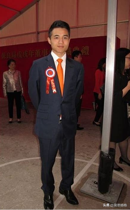 天天看赌王千金，却忽略了赌王帅气的儿子！谁