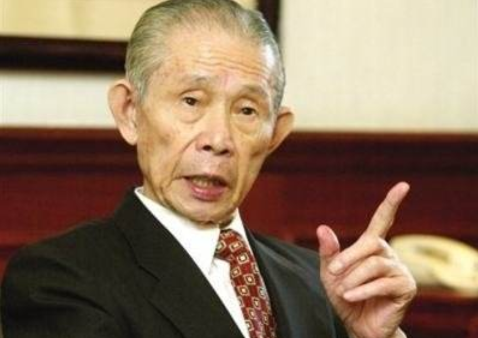 为报恩嫁给老板，谁知老板早已娶妻，她养大5子放弃百亿资产离去