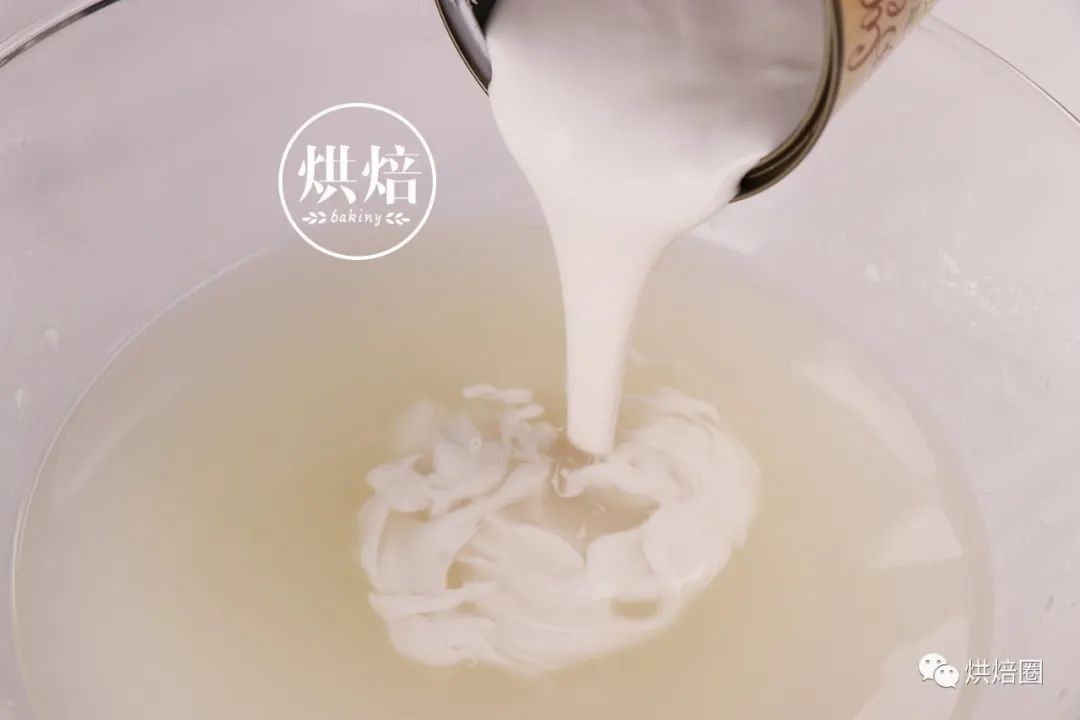 消耗粘米粉 做成可以层层撕着吃的娘惹九层糕，简单美味