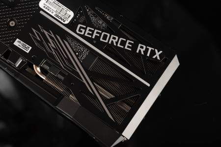 映众RTX 3090冰龙超级版显卡图赏