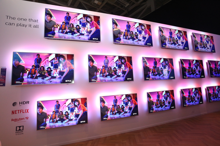 IFA 2019丨可触摸可防窥 飞利浦显示器和你想象中的有点不一样