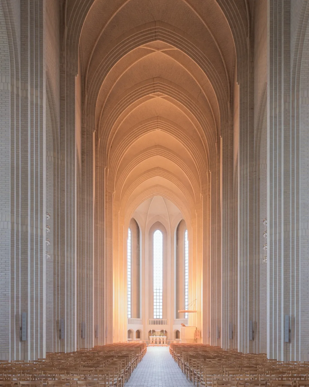 建筑 | 三座全球最美的现代教堂，一进去灵魂都会被照亮