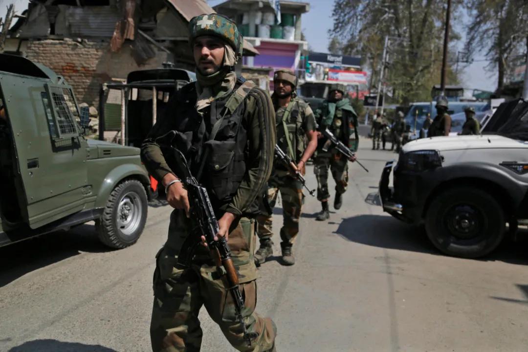 中印边境线又出新情况，印度调整驻军部署，意