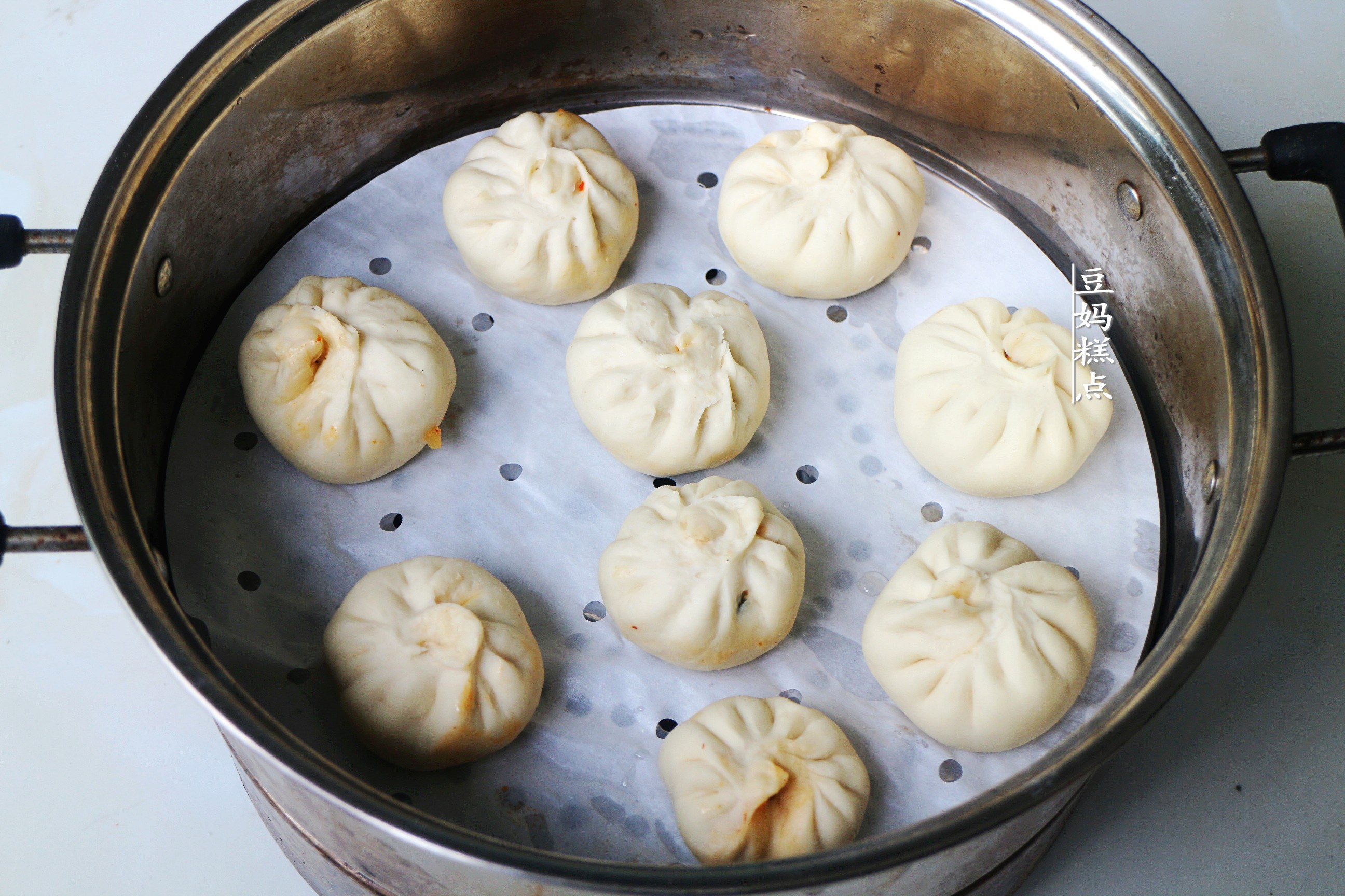 每年過年，我家必做的“醬肉包”，香濃味美，孩子搶著吃