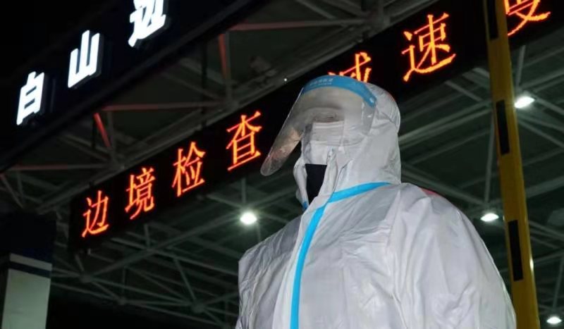「春节我在岗」边境线的“警”色