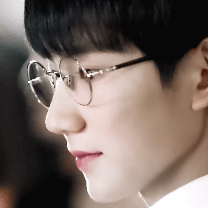 王源语录不光出现在统考试卷中，还出现在金句