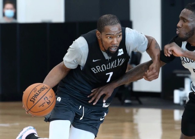 1.1億！籃網先發五虎出爐，杜蘭特首秀無緣戰威少，飄髮哥派最強陣容！-黑特籃球-NBA新聞影音圖片分享社區