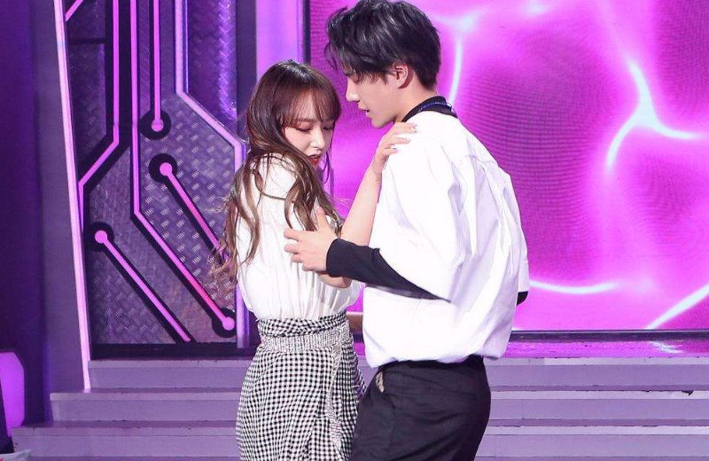 娱乐圈中的异性闺蜜，张一山杨紫十分真实，王