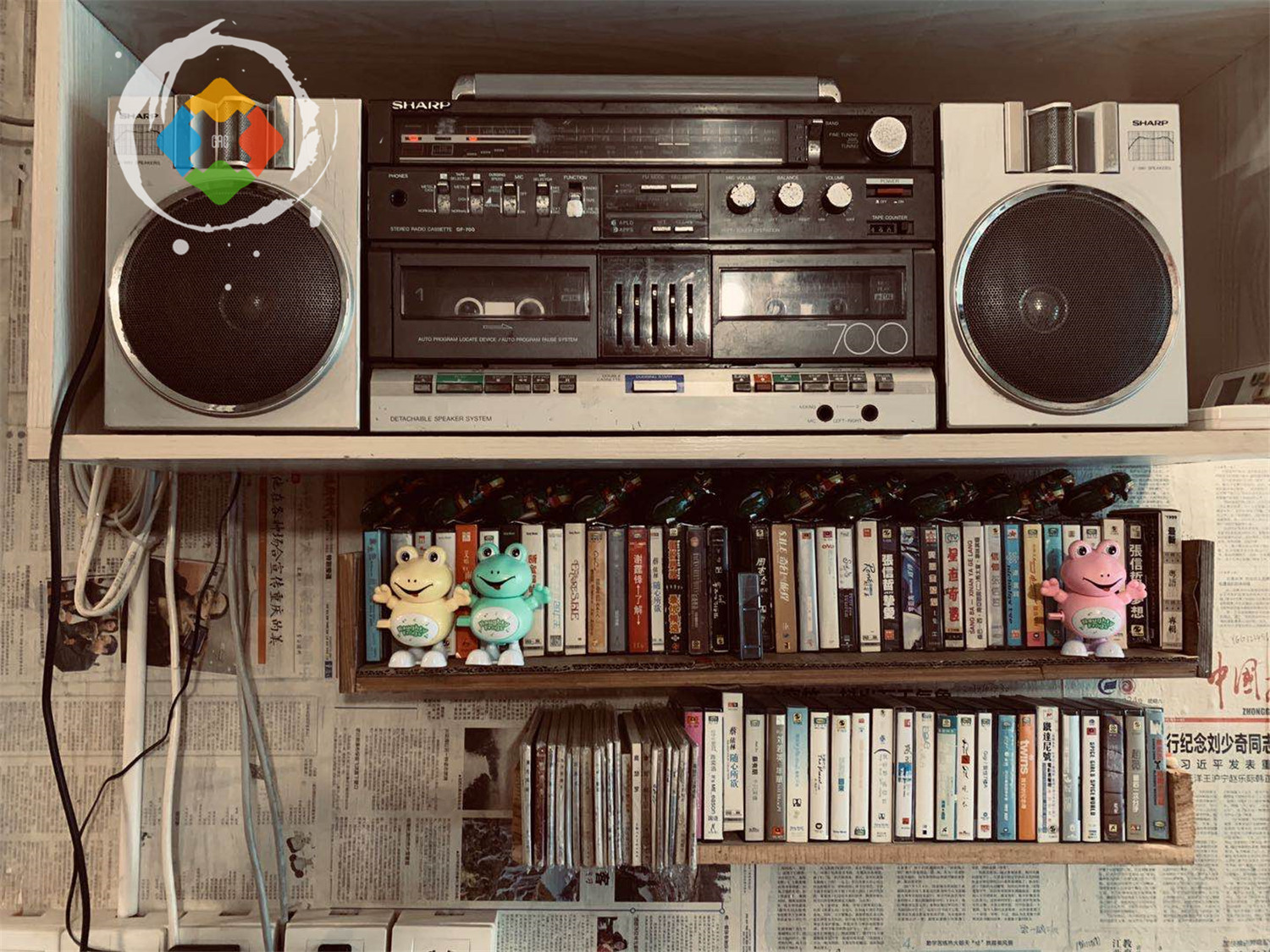 重庆80后和卖鱼的杠上了，店门前打出标语：吃鱼不如吃蛙