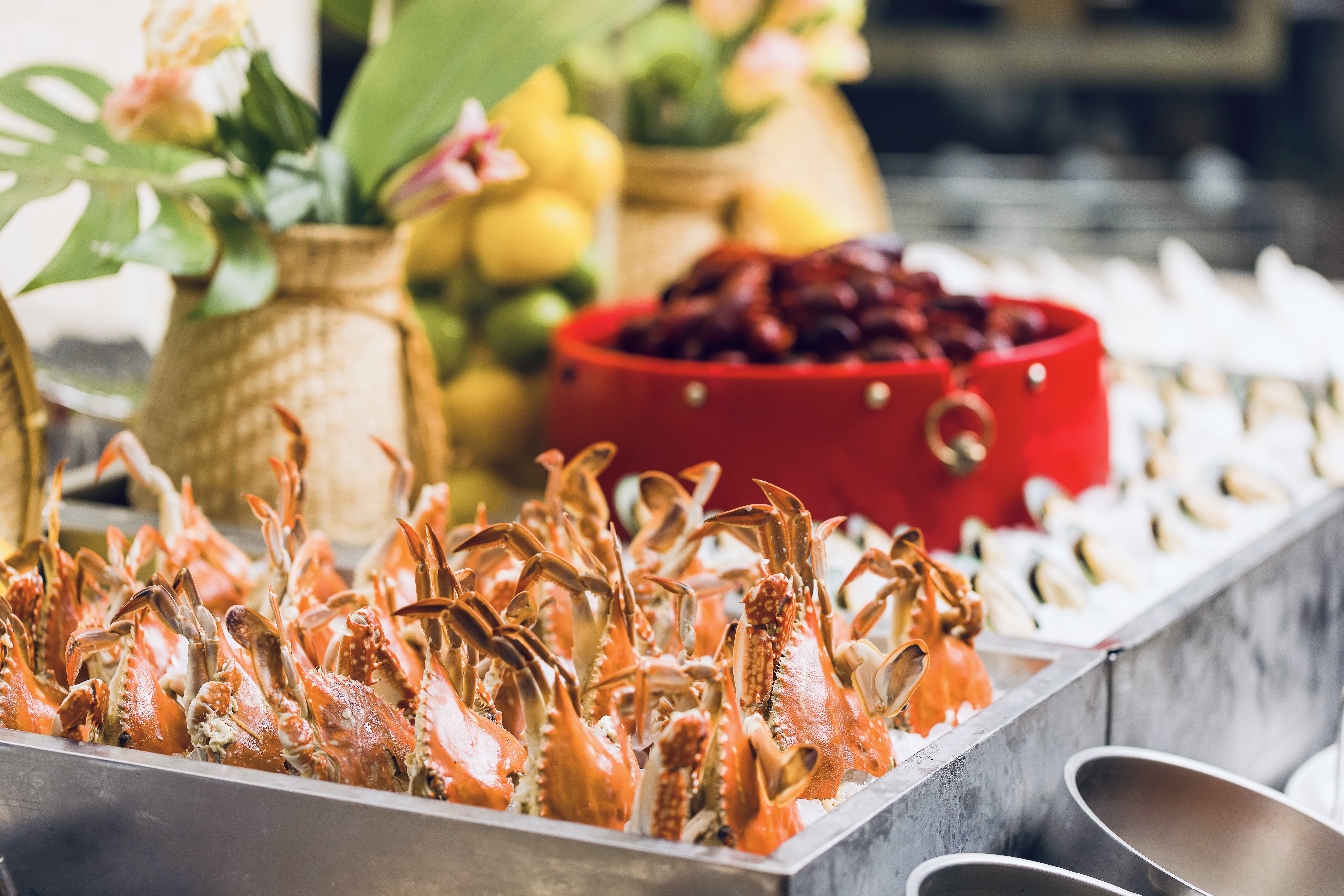 上海 | 扬子江丽笙精选酒店推出“纵横四海”感“蟹”季自助盛宴