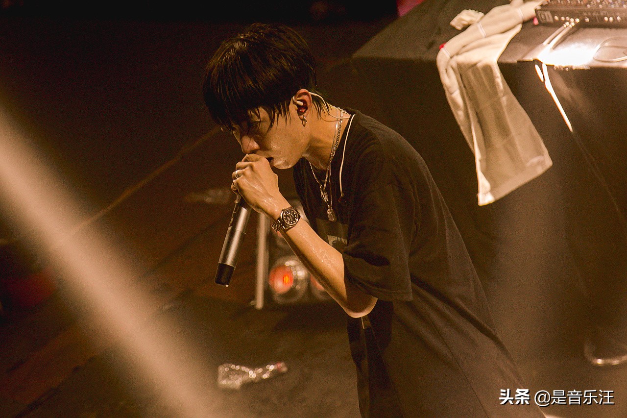 丁太升遭遇“围剿”，大量rapper下场反击，这一次他踢到铁板了