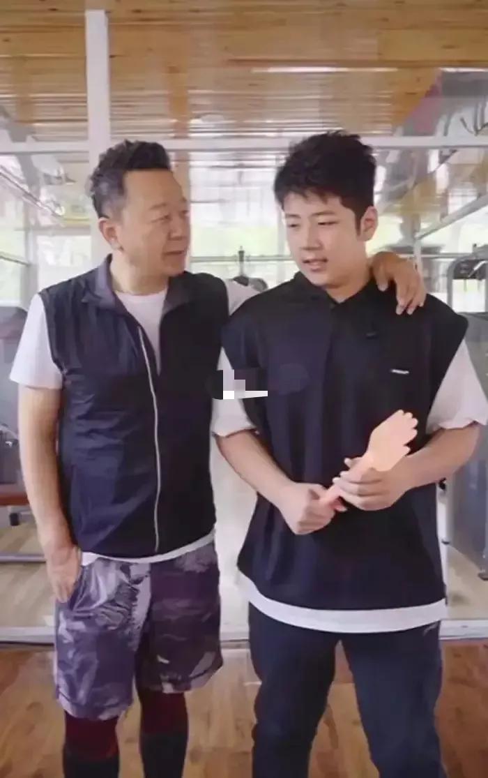 演员郭涛，就这样改写了他的结局，成于“江德福”，败于自己