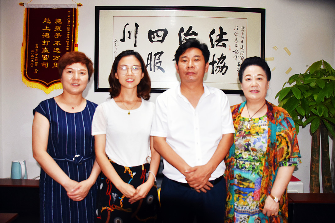 铁肩担道义 妙手追借款