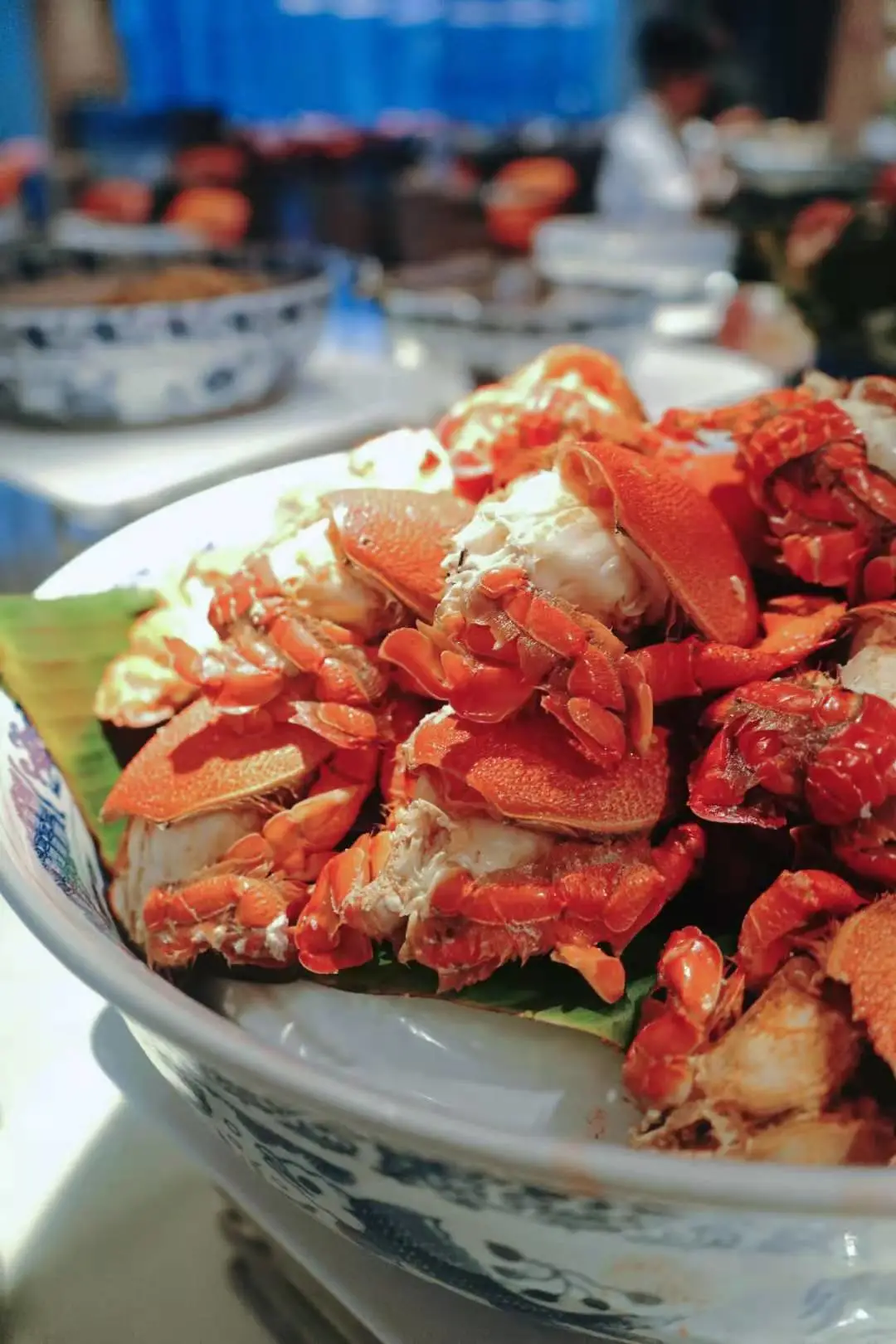 昆山托尼洛•兰博基尼酒店：海鲜自助小龙虾畅吃，春日美食等你来