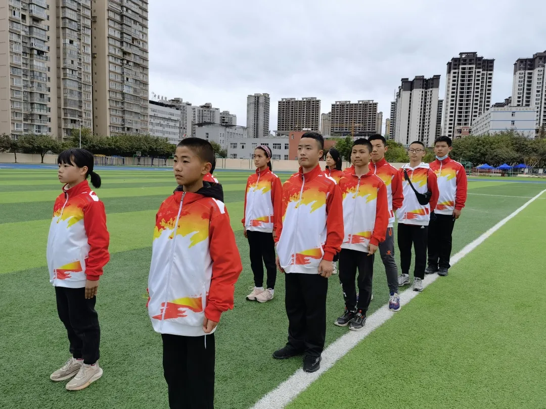 四川民生资讯 雏鹰展翅 逐梦春光——南充市西河路小学在南充市中小学生田径锦标赛上获佳绩