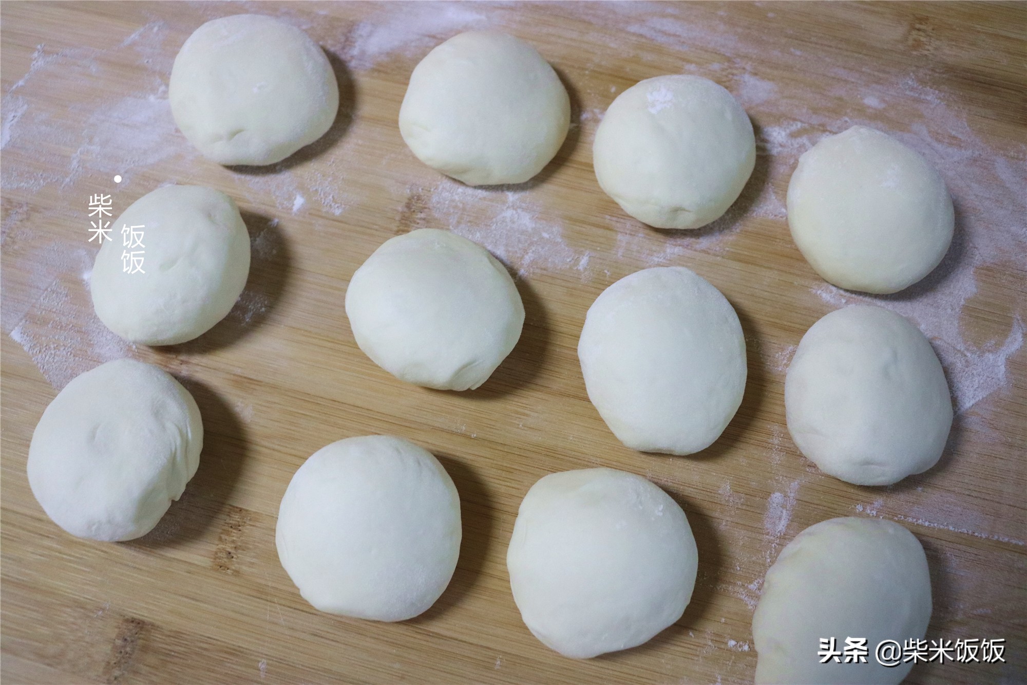 蘿蔔包子要好吃，換種方法來調餡，柔軟鮮香，美味又多汁