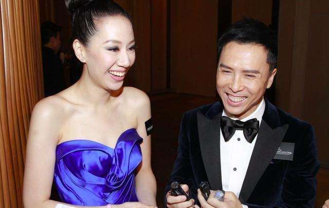 “无法”离婚的四位男星，每个老婆都是长相出众，还都有亿万身家