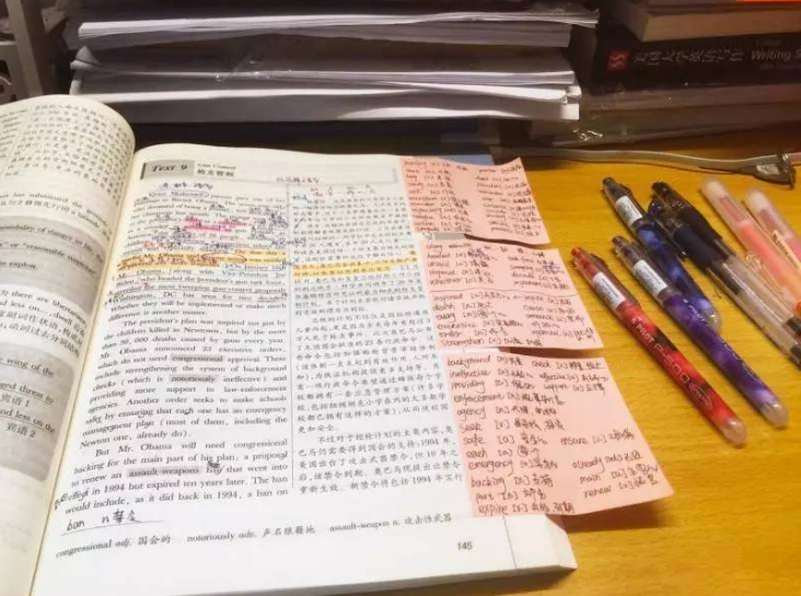 在线教育的大溃退，究竟是谁，揭开了行业繁荣背后的遮羞布