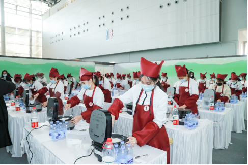 实力助阵！美的电饭煲助力国际米食味品鉴大会圆满举行