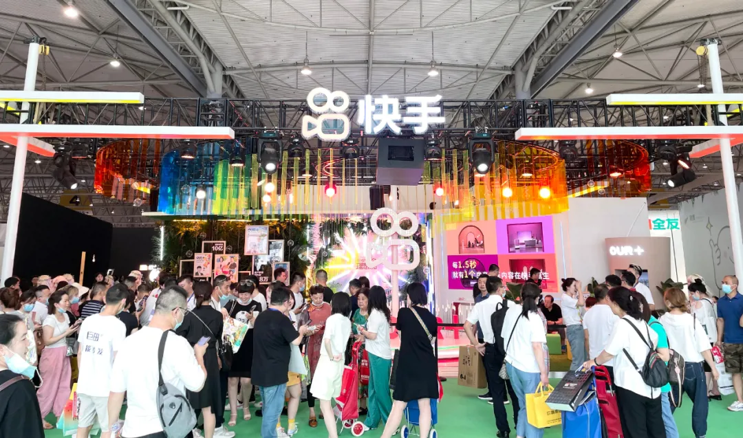 2021成都家具展盛大开幕,新品齐聚潮流首发,领航家居内贸